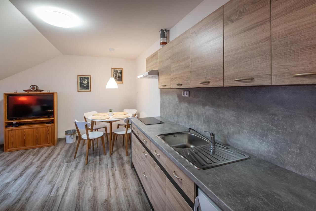 איחלהבה Apartman U Krizku מראה חיצוני תמונה